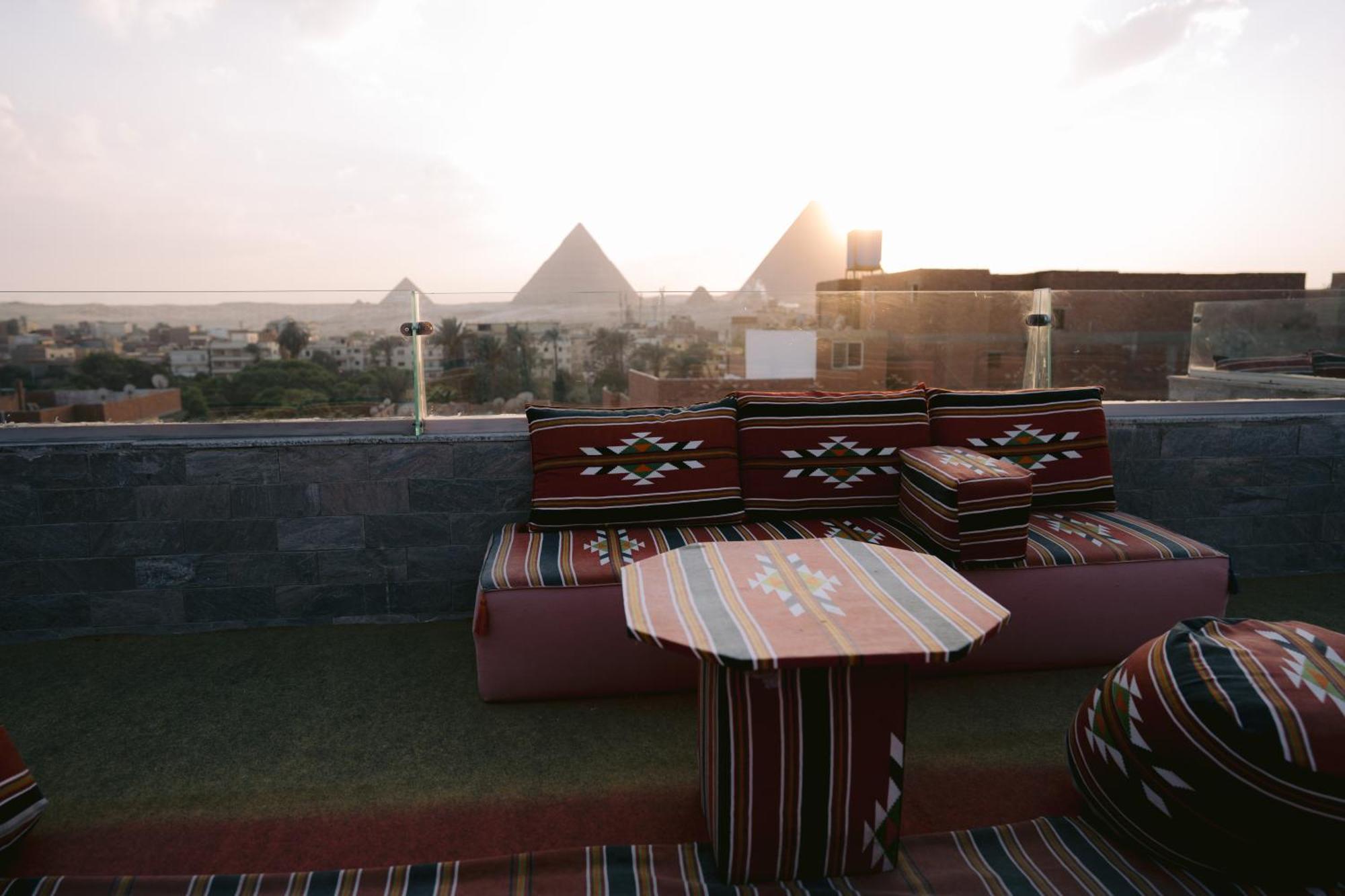 Tuya Pyramids Inn Kafret el-Gabal Esterno foto