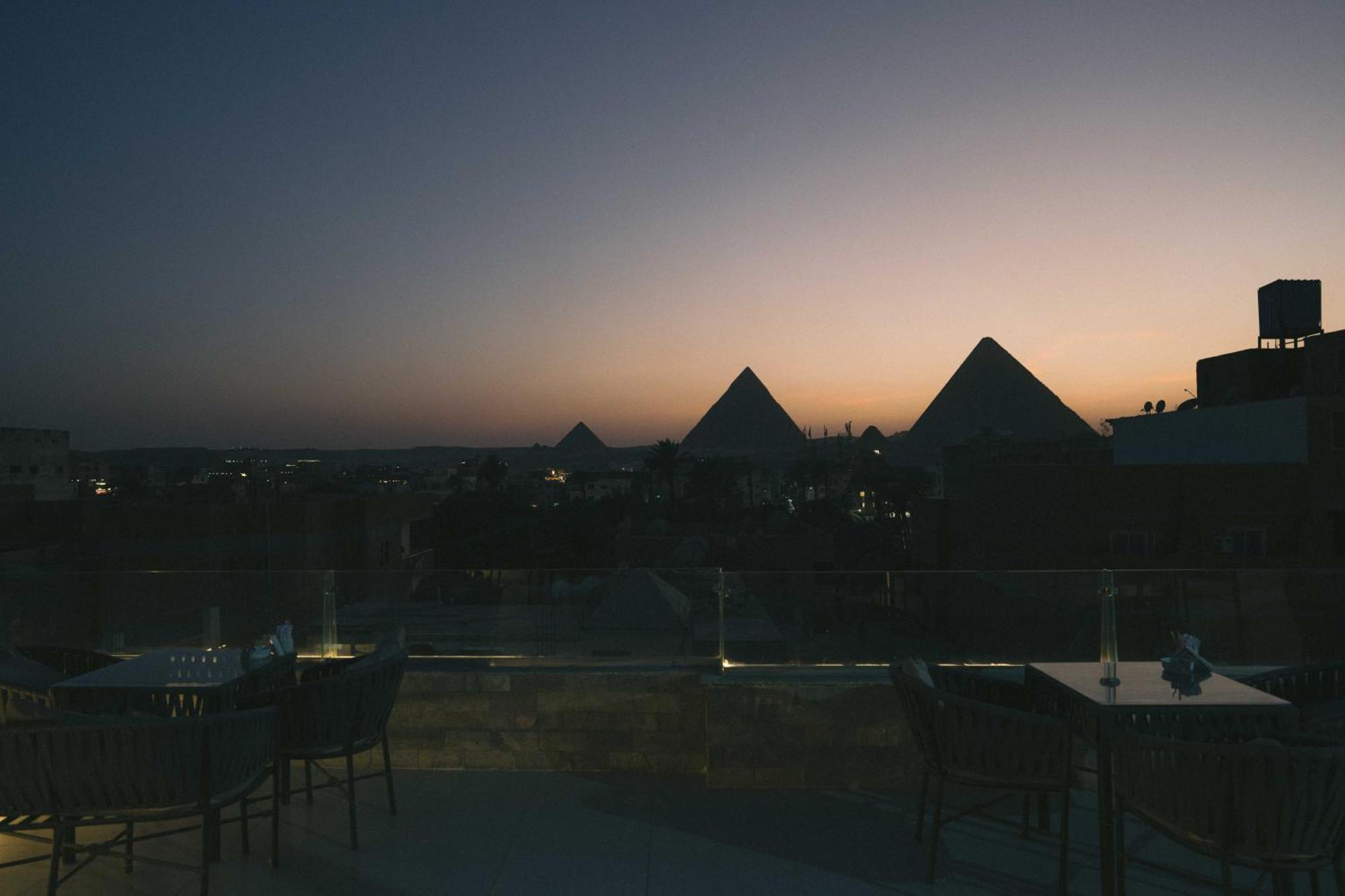 Tuya Pyramids Inn Kafret el-Gabal Esterno foto