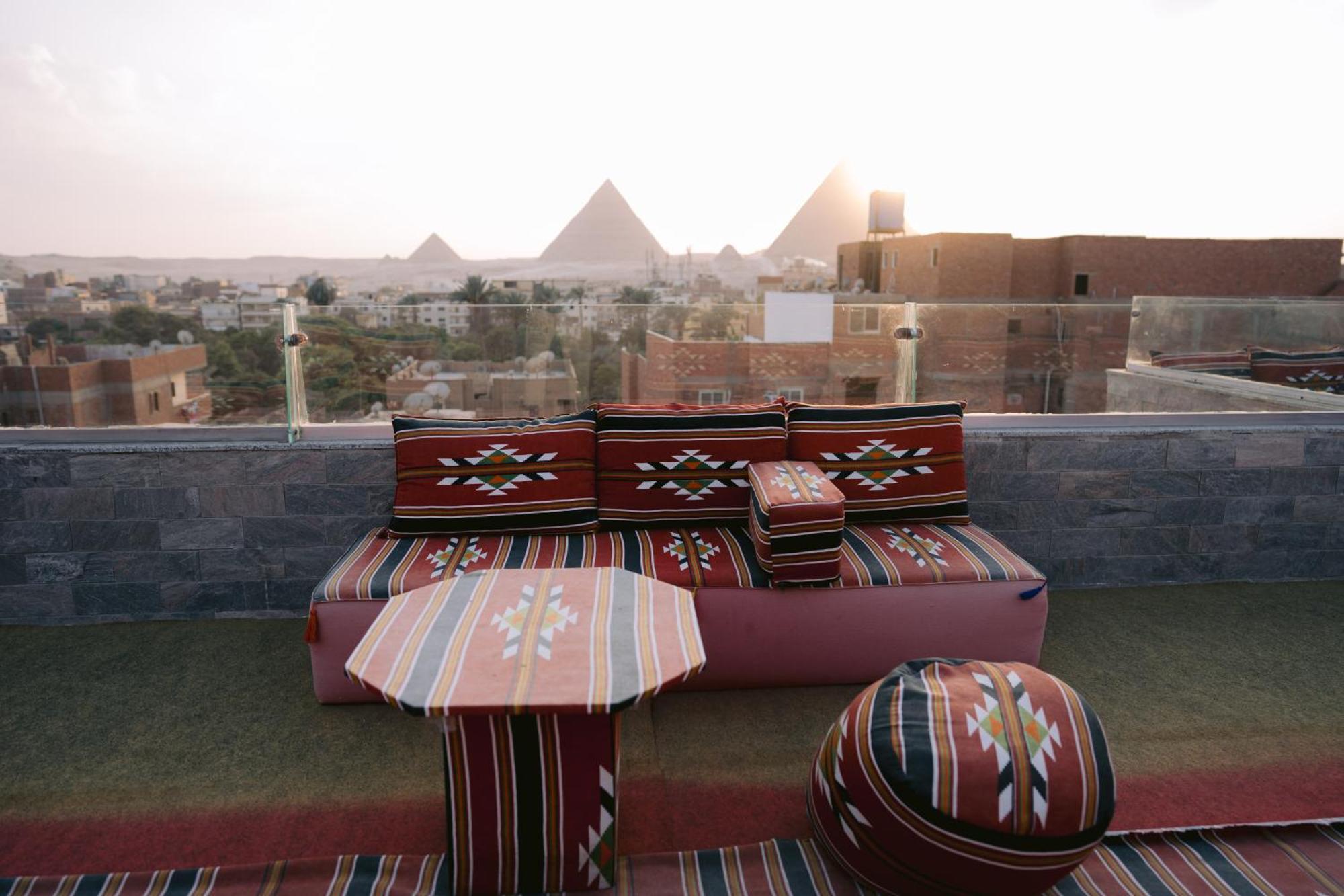 Tuya Pyramids Inn Kafret el-Gabal Esterno foto