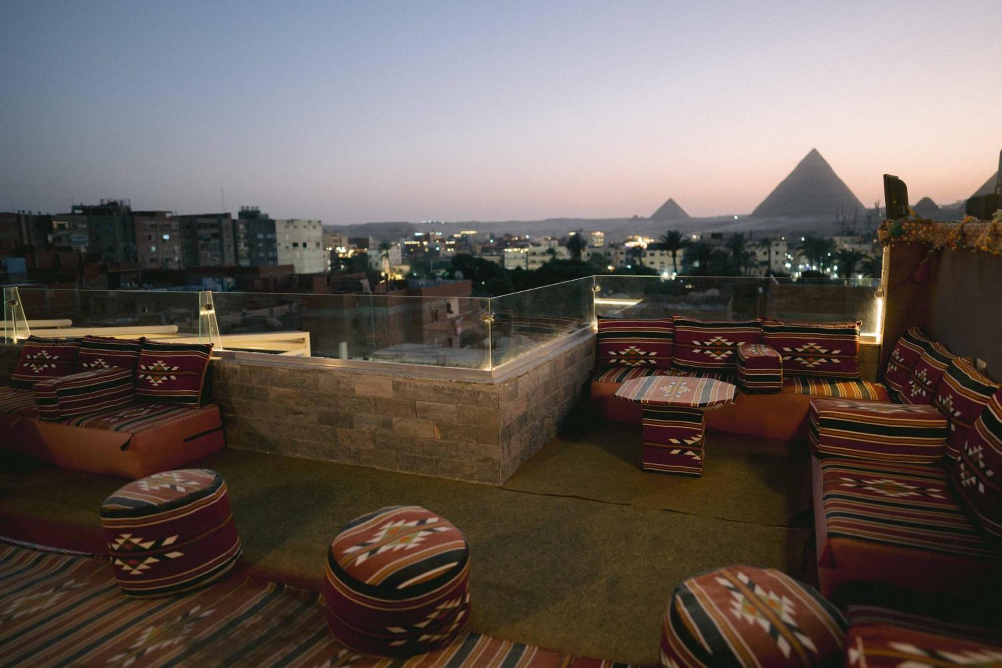Tuya Pyramids Inn Kafret el-Gabal Esterno foto