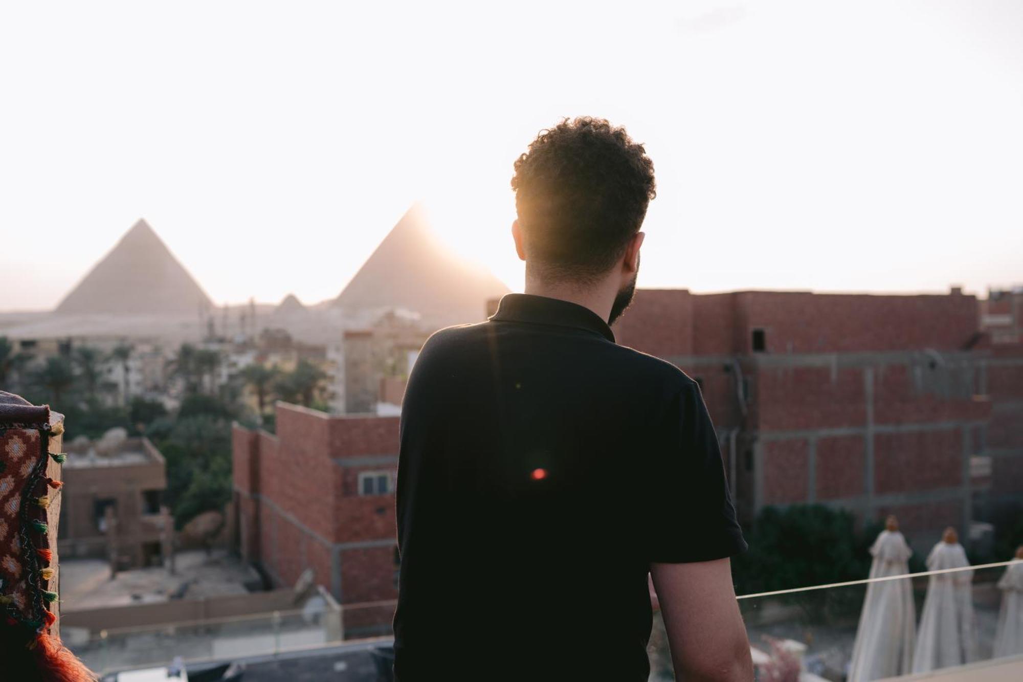 Tuya Pyramids Inn Kafret el-Gabal Esterno foto