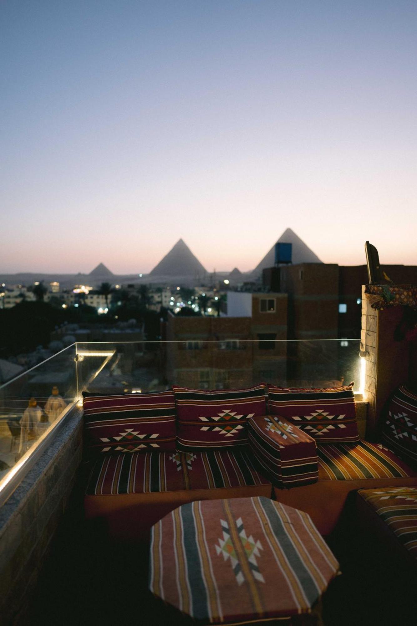 Tuya Pyramids Inn Kafret el-Gabal Esterno foto
