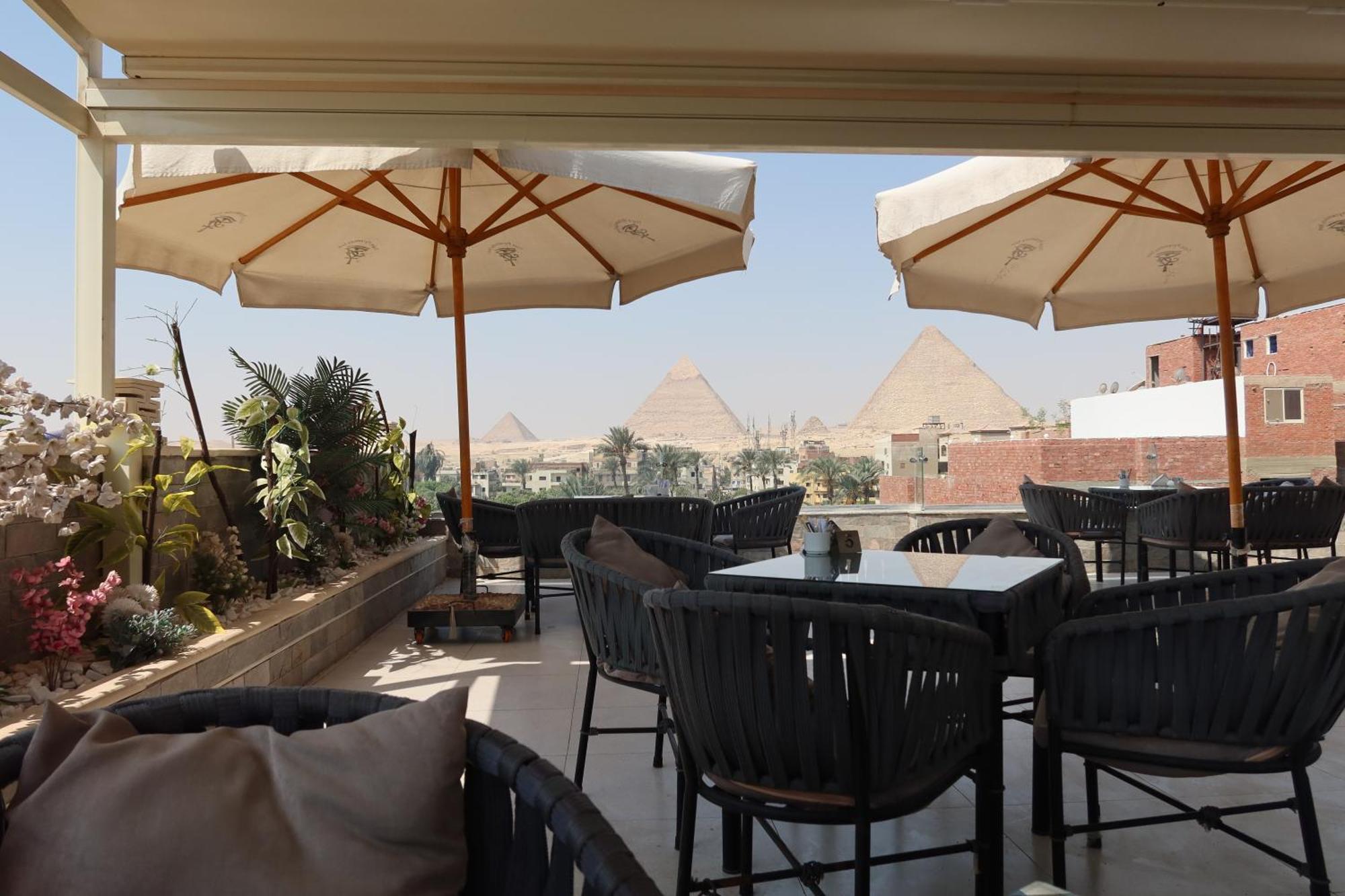 Tuya Pyramids Inn Kafret el-Gabal Esterno foto
