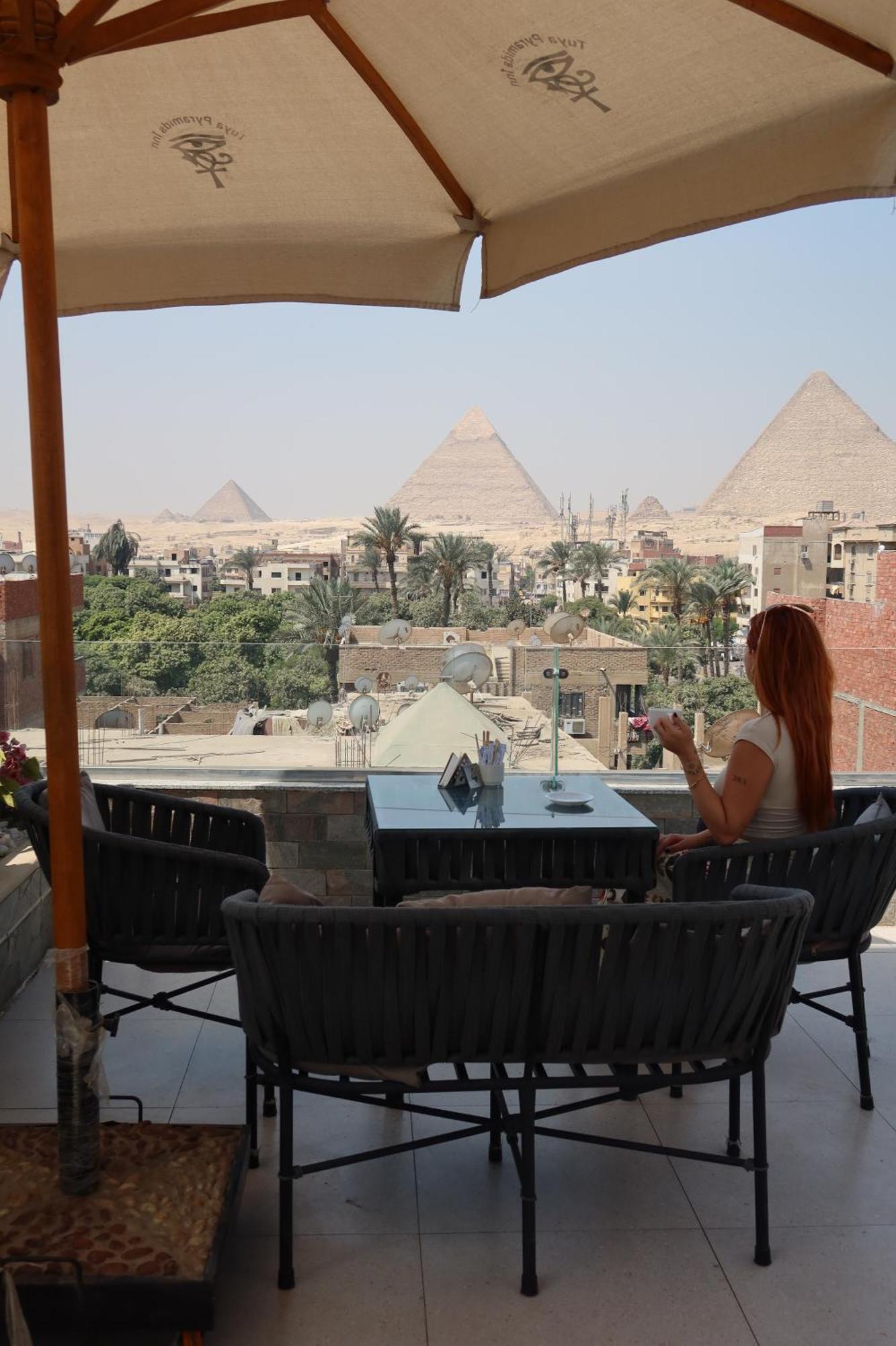 Tuya Pyramids Inn Kafret el-Gabal Esterno foto