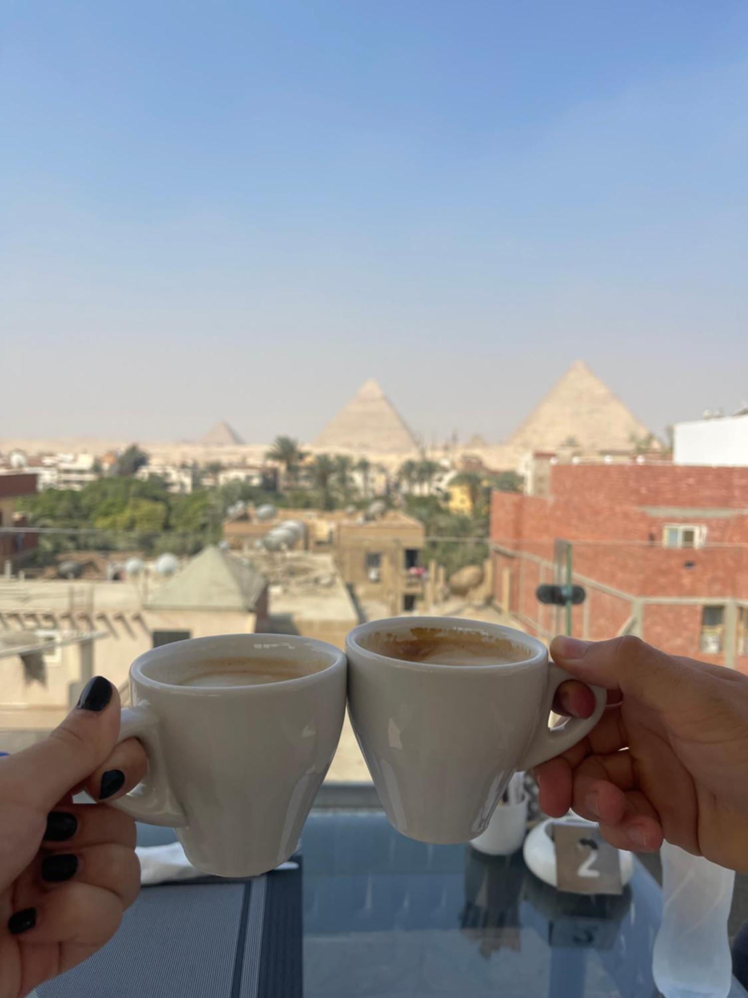Tuya Pyramids Inn Kafret el-Gabal Esterno foto